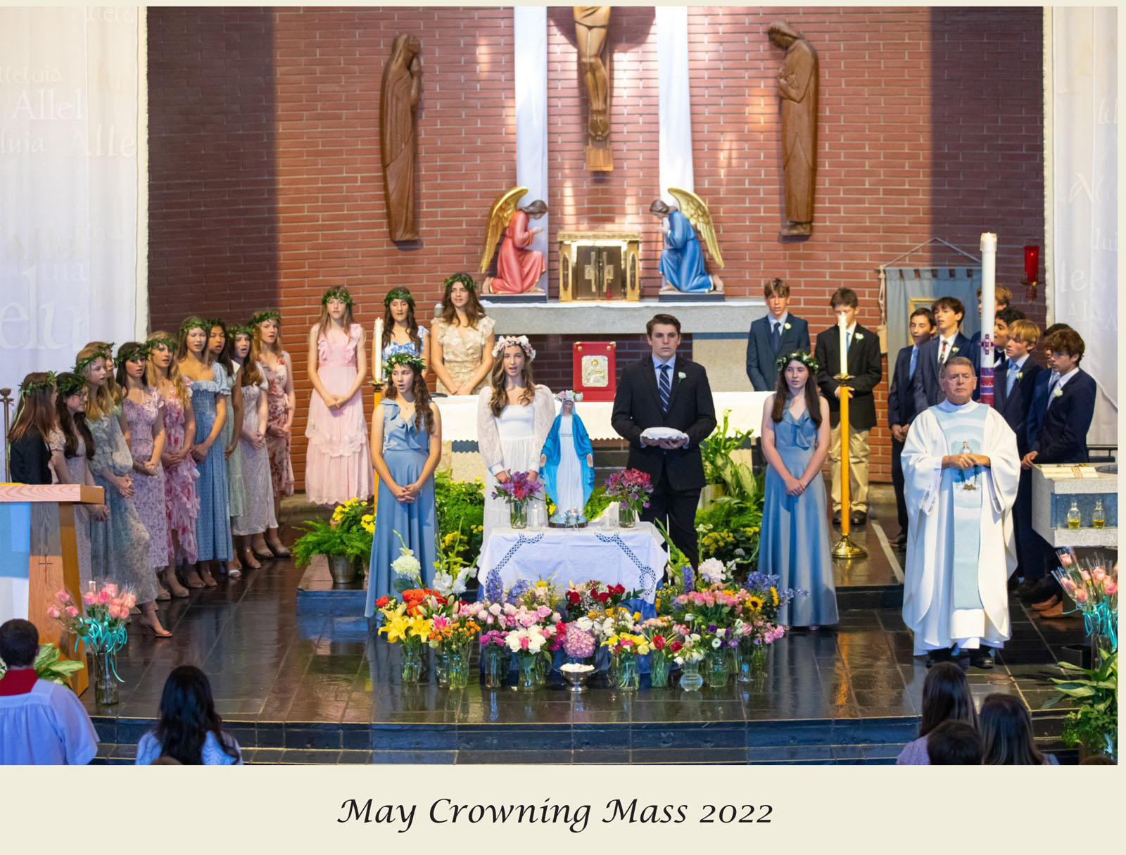 May Crowing 2022 Altar Picture